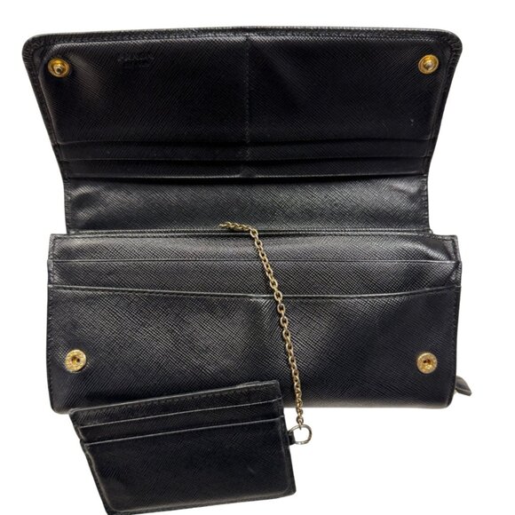Prada Long Wallet in Black Saffiano Leather - Picture 3 of 6